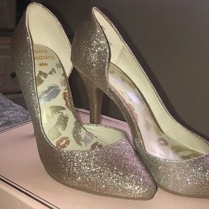 ✨Juicy Couture Sparkly Heels